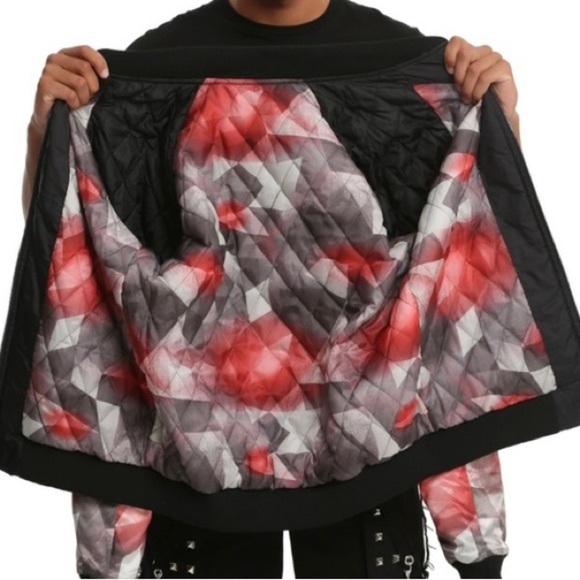 DC Comics Justice League Cyborg Bomber Jacket. Size M - Picture 2 of 11